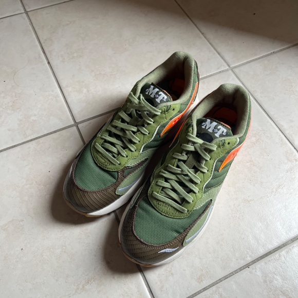 Saucony x Maybe Tomorrow 3D Grid Hurricane - Picture 3 of 5